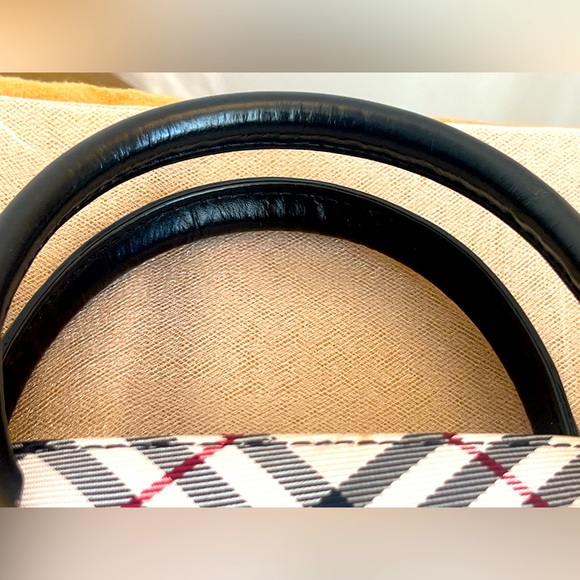 【☆JAPAN☆】Auth Burberry Blue Label Beige Nova Check Top Handle Handbag - Picture 8 of 15